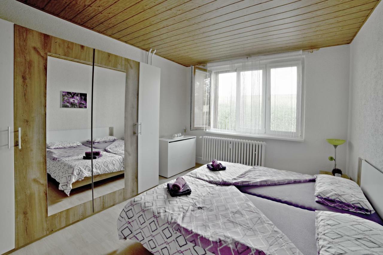 Apartmany 2+1 U Klinovce Kovarska Екстер'єр фото